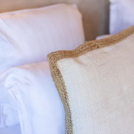 Lou Hotel 3*