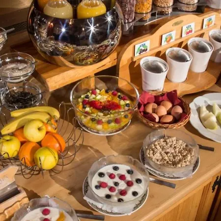 Lou Hotel Juan-les-Pins